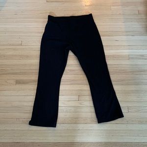 American Giant No-BS Kick Flare. Black.  Knit Stretch sz. 8